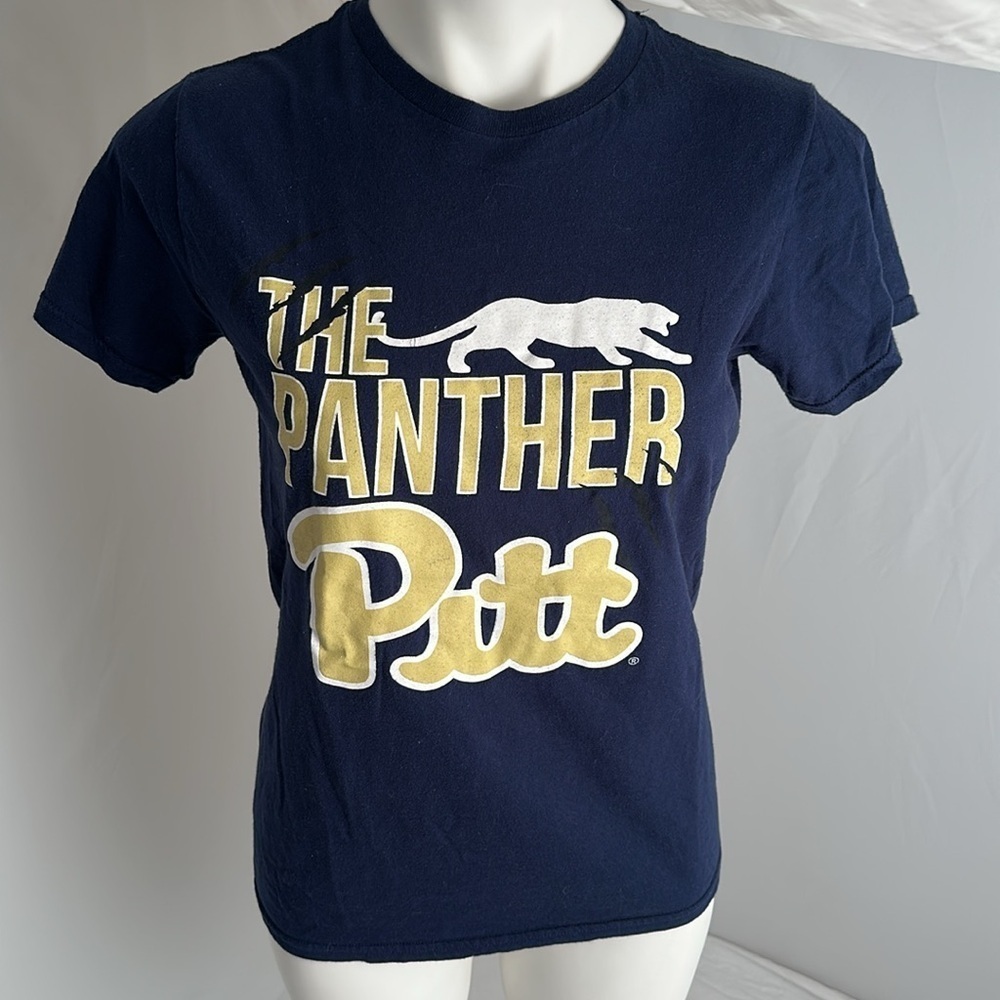 University of Pittsburgh Panthers navy blue and gold logo short sleeve t-shirt